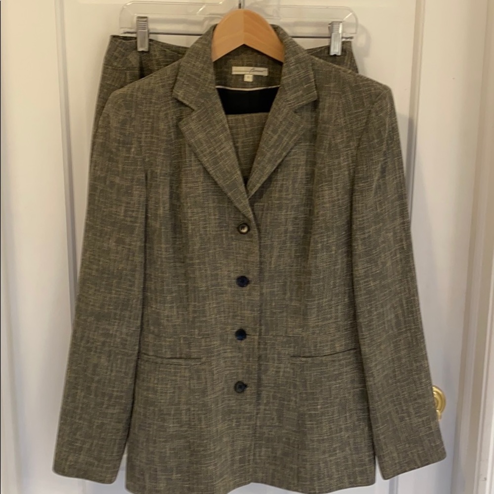 Barami pant suit